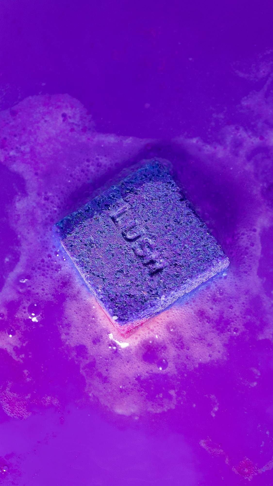 D1162817-3373-18DA-4DA2-D3DE73FBE05E